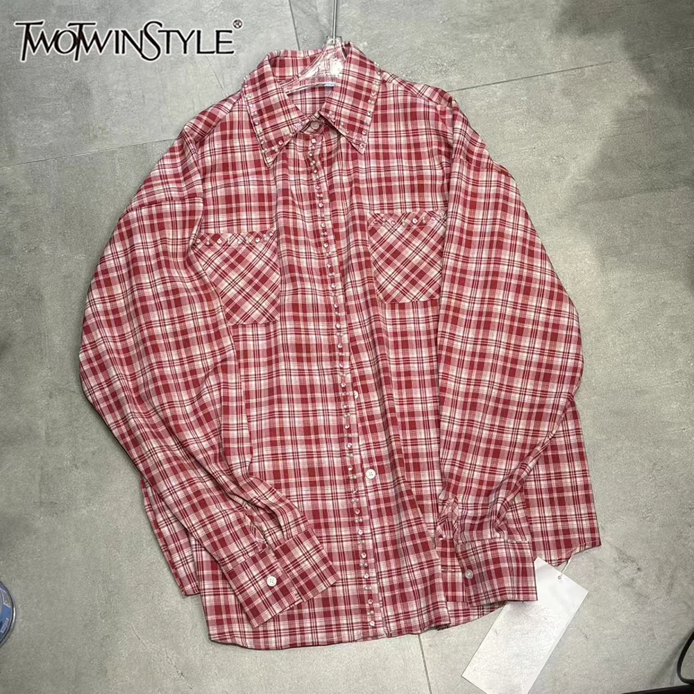 

TWOTWINSTYLE повседневные утягивающие однотонные блузки в сетку для женщин, шикарные рубашки с длинными рукавами и лацканами, женская мода KBL545925