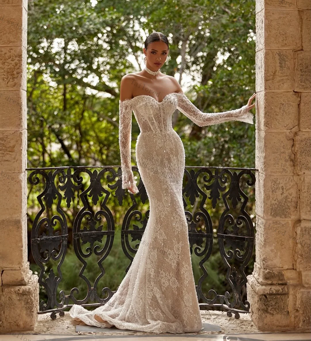 

Luxury Sequins Mermaid Women Wedding Dresses With Necklace Sexy Full Sleeves Bridal Gown Church Customized Lace Up Back Robe