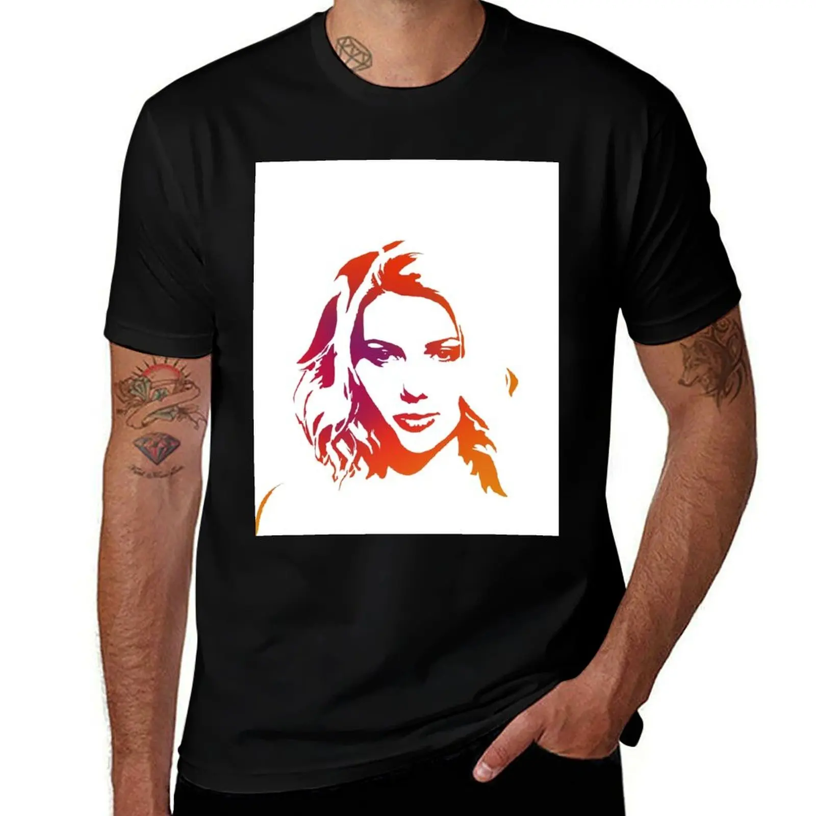 Серия Cutout: 01 Футболка Scarlett Johansson, базовая модель больших размеров.