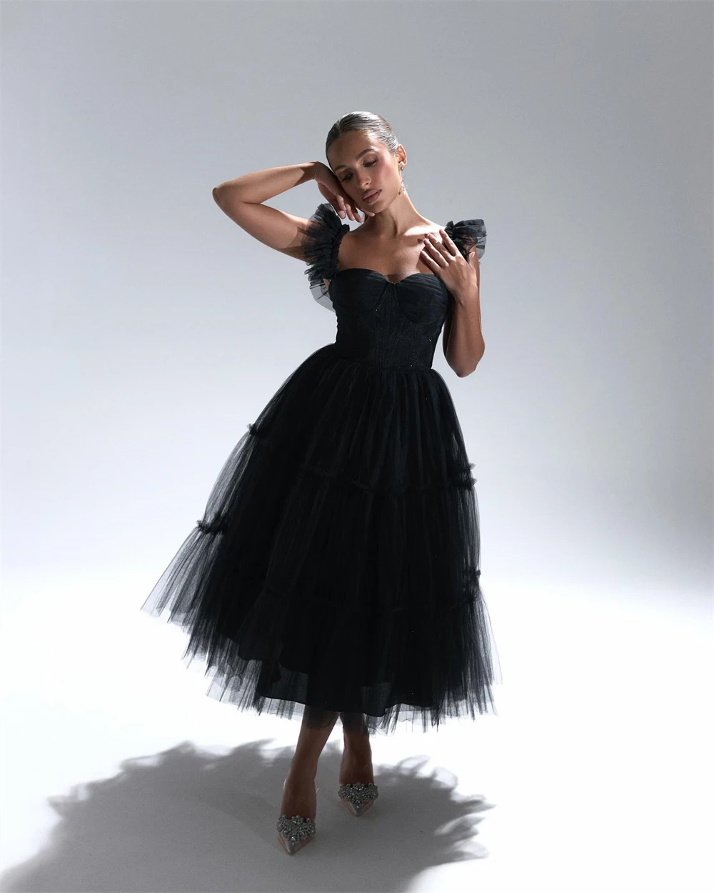 فستان سهرة أنيق من التول الأسود مخصص كلاسيكي بدون حمالات بدون أكمام فساتين العودة للوطن مزاجه فساتين المناسبات الخاصة #3