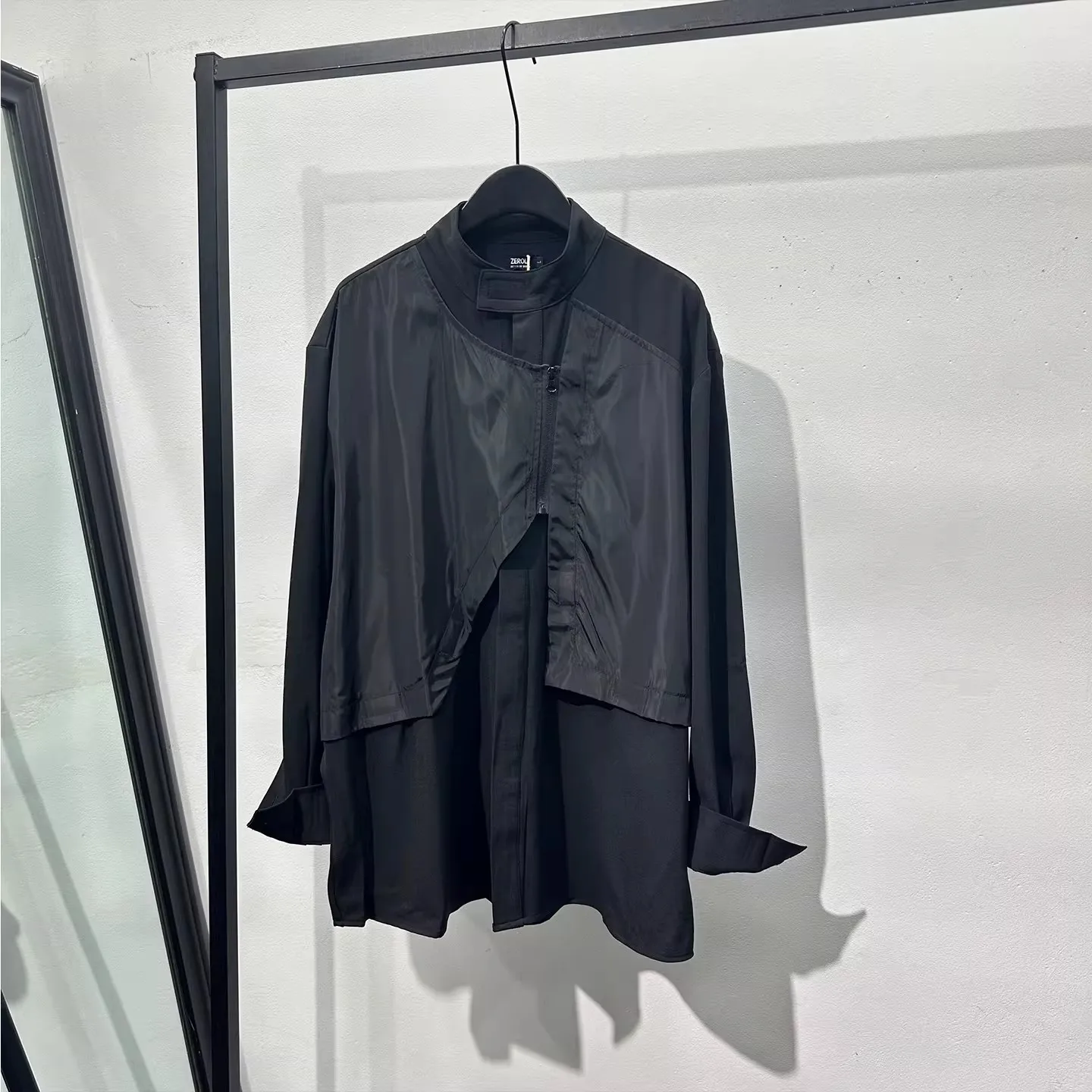 

Owen Seak мужские повседневные рубашки в готическом стиле мужская одежда весенние мужские уличные осенние черные рубашки