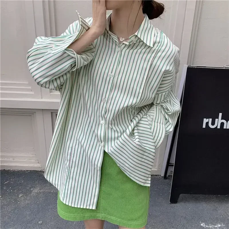 

Green Striped Shirts Women Sun-proof Harajuku Office Lady Soft Minimalist Blusas Long Sleeve Summer Retro Casual Baggy Simple