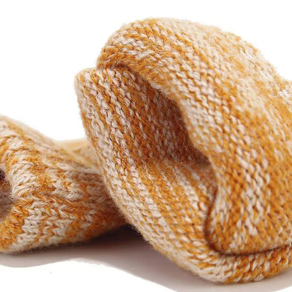 Conjunto de 3 piezas de colores mezclados y cálidos para niños de 3 a 12 años, gorro, bufanda, guantes, equipo cálido de tres piezas para clima frío