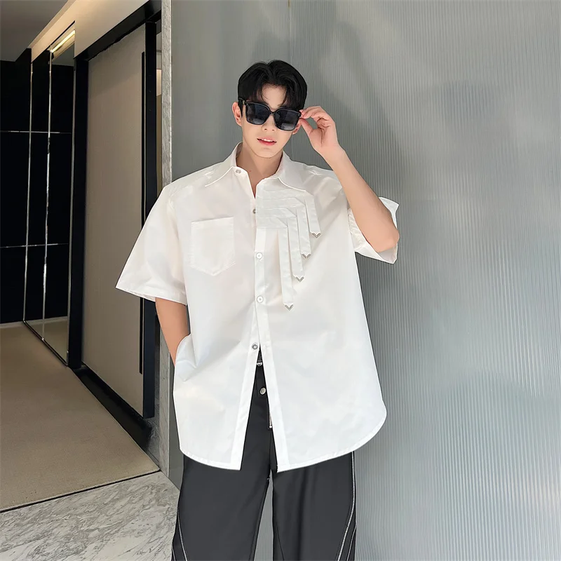 

Summer Men's Shirt Metal Design Shoulder Pad Short Sleeve Loose Korean Style Handsome Trendy White Button-Up Casual Shirt