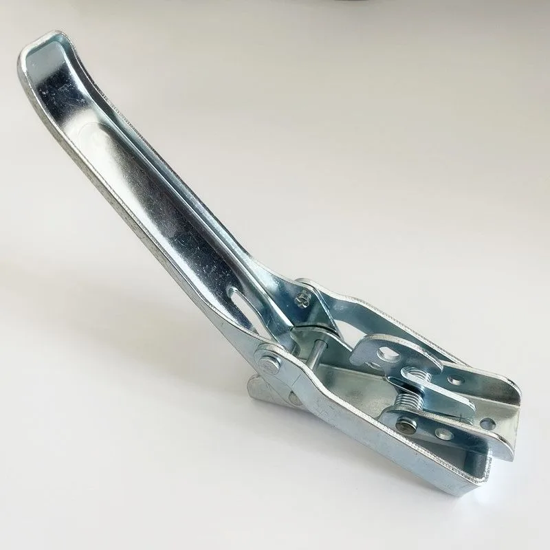 Trailer  door handle buckle with lock eye, car accessories Daquan, buckle does not contain installation screws