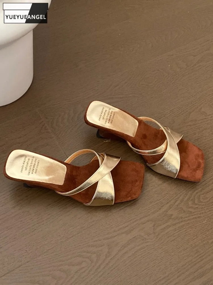 

Летние женские туфли для отдыха во французском стиле на танкетке с открытым носком, уличные тапочки из спилка, элегантные женские туфли на каблуке золотого, серебряного цвета