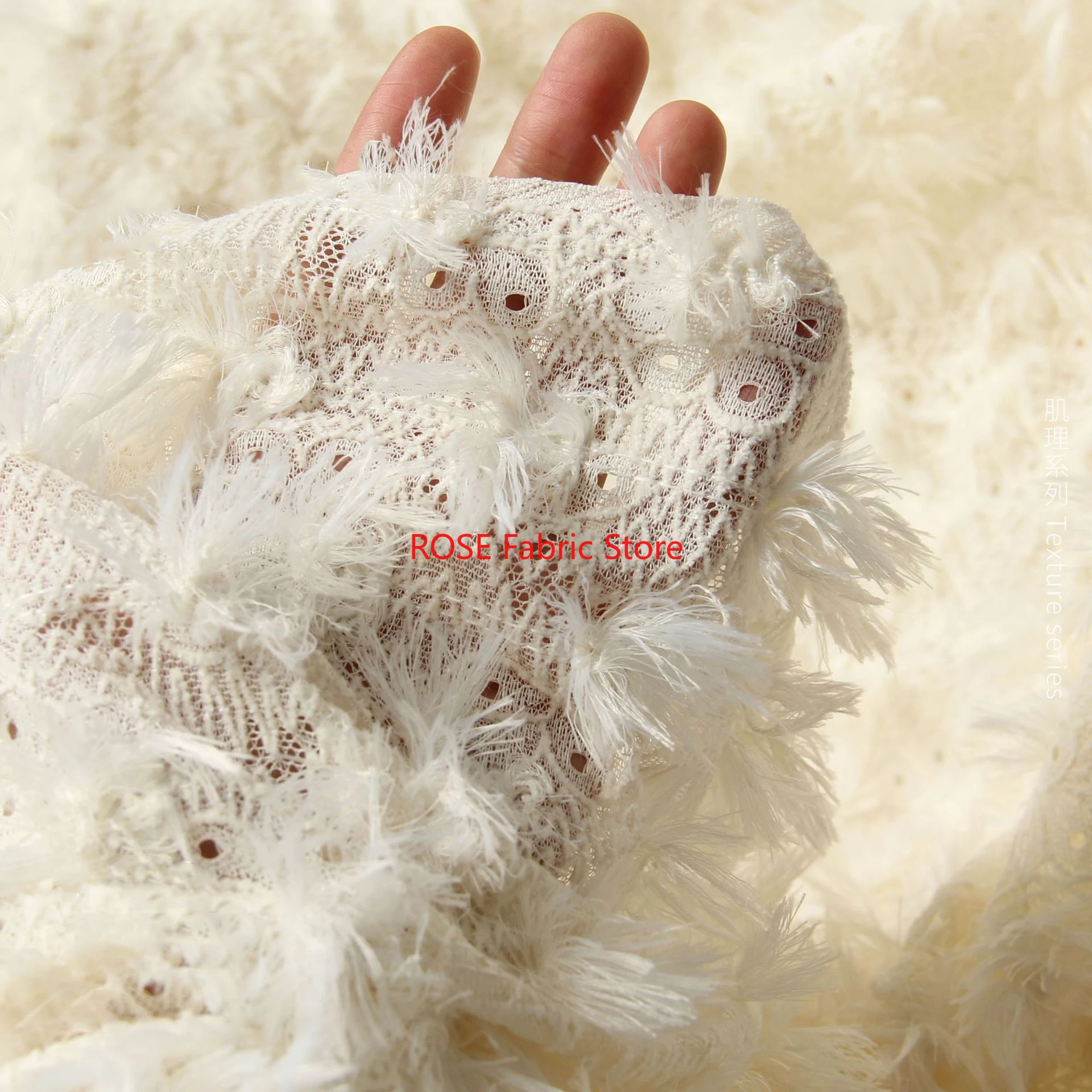 

1-ярдовая полая кружевная ткань с перьями и 3D текстурой для брюк, платья, шитье своими руками, модельерская ткань
