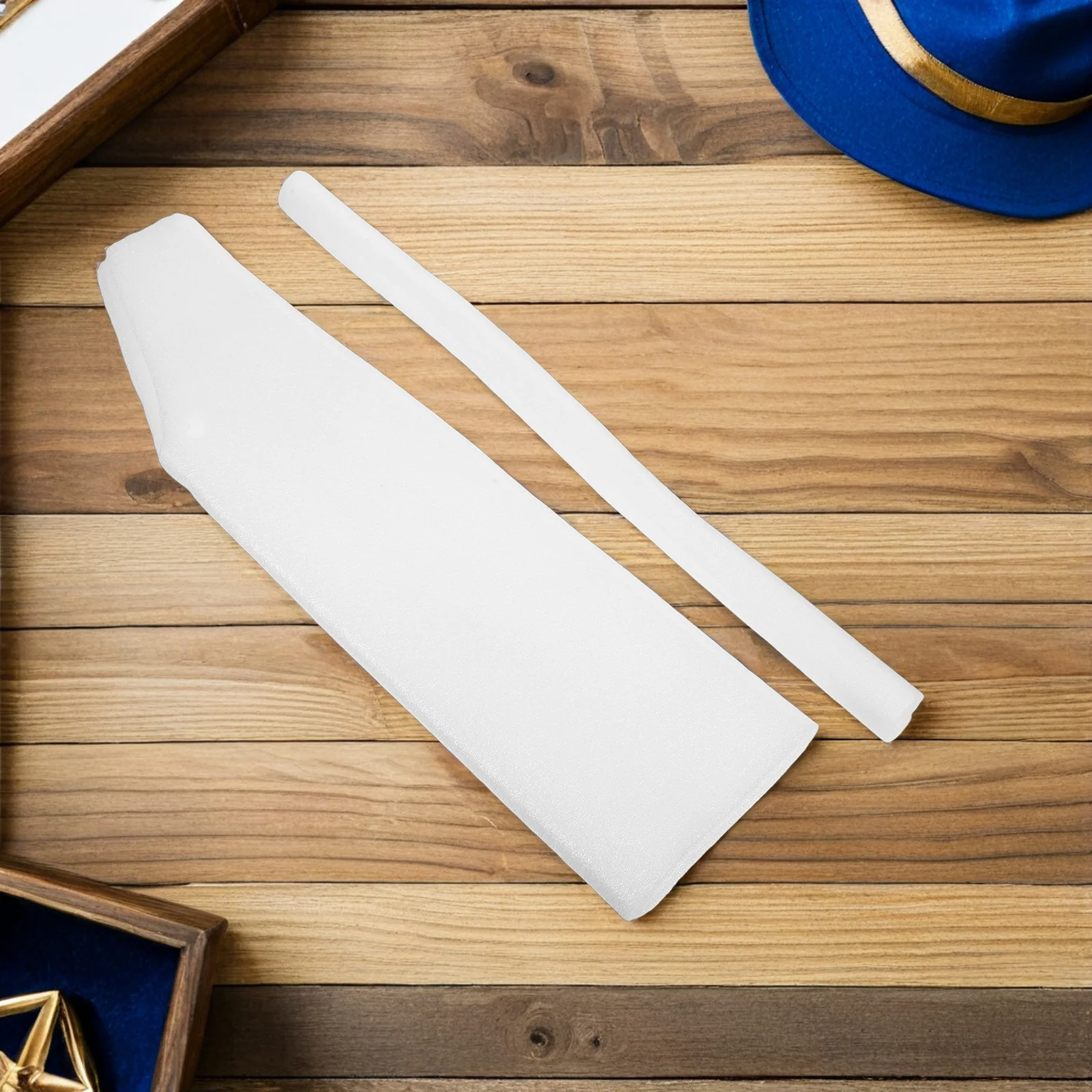 

4Pcs Photography Hanging Dress Form Mannequin Straight Shape Foam Pad for Women Tops Skirts DIY Accessories 16-18cm