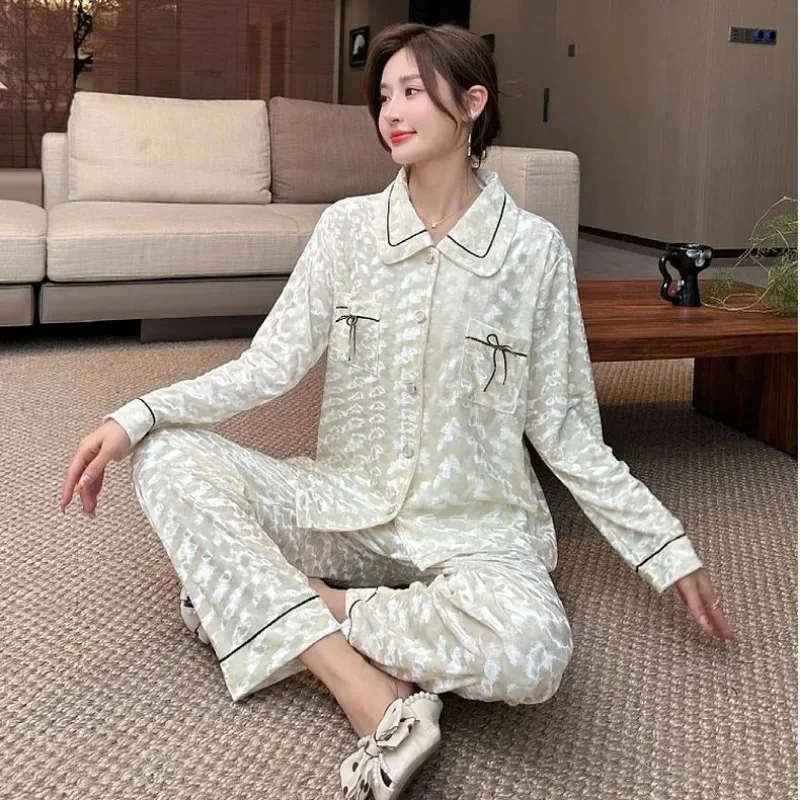 

Autumn Winter Golden Velvet Pajamas Women French High-grade Dormitory High-grade Can Worn Outside The Home Suit Pijamas Women