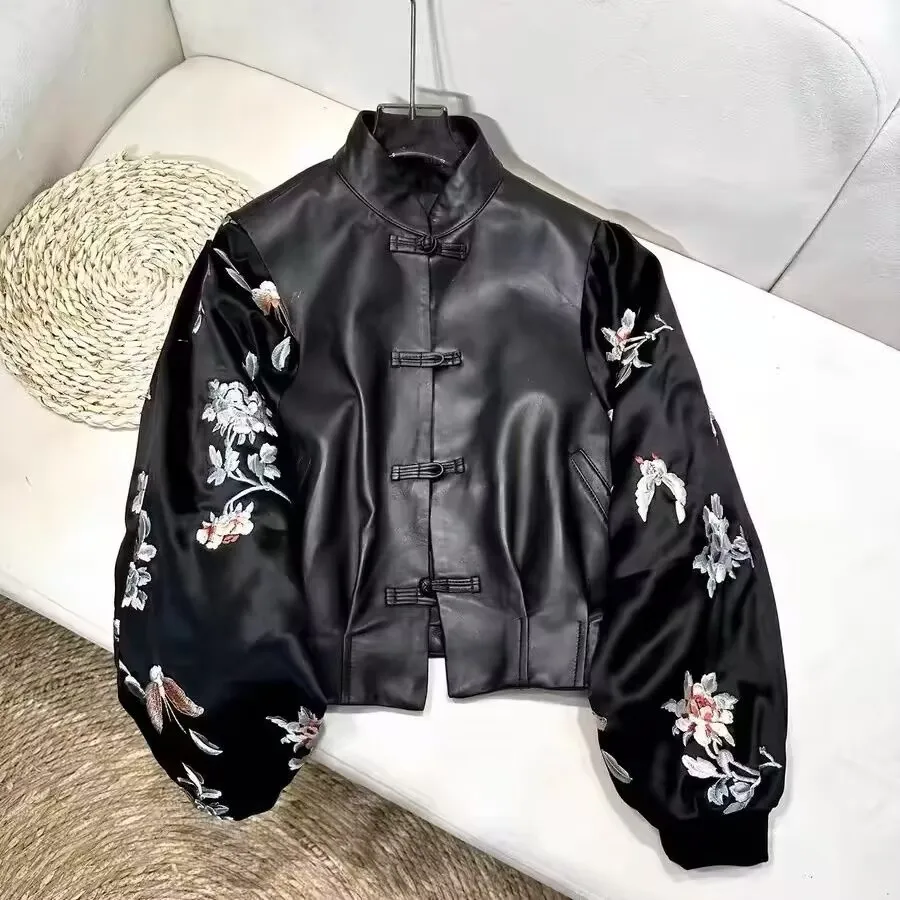 

Новинка 2023 года, весенне-осенняя женская короткая куртка в китайском стиле с вышивкой, черная куртка из искусственной кожи, офисное женское элегантное пальто в стиле ретро