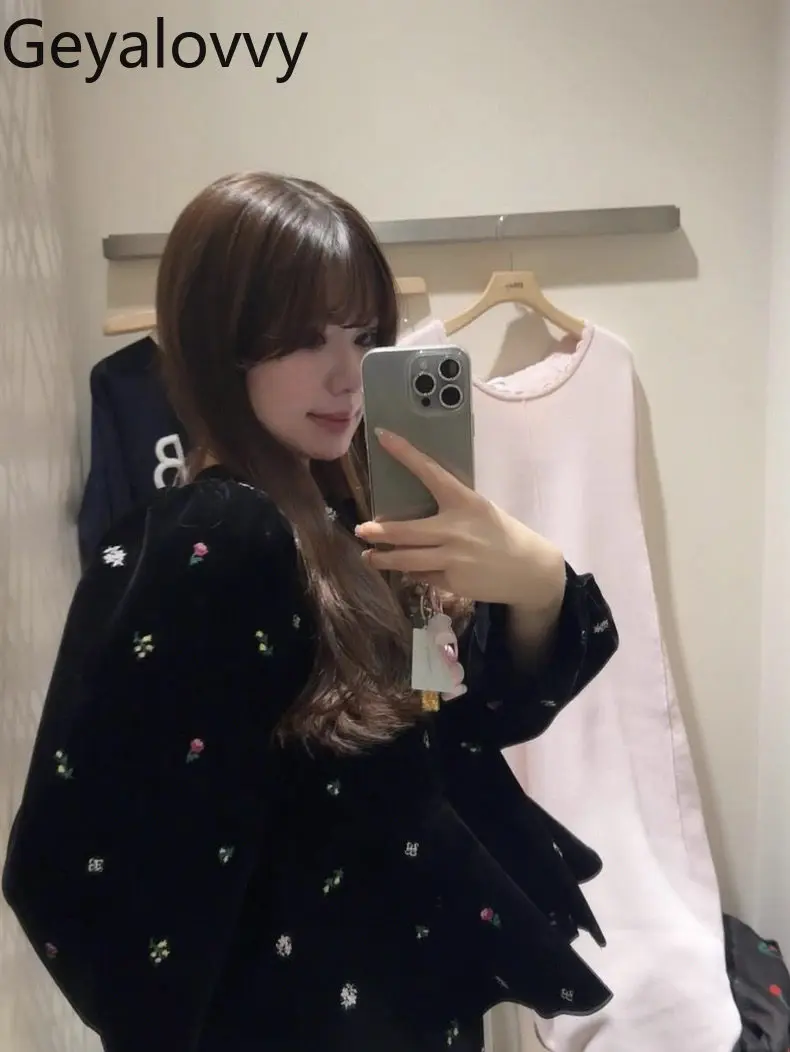 

Original Japanese Style New Sweet Cute Embroidered Bow Floral Tie-waist Elegant Blouse Long Sleeve Crew Neck Top for Women