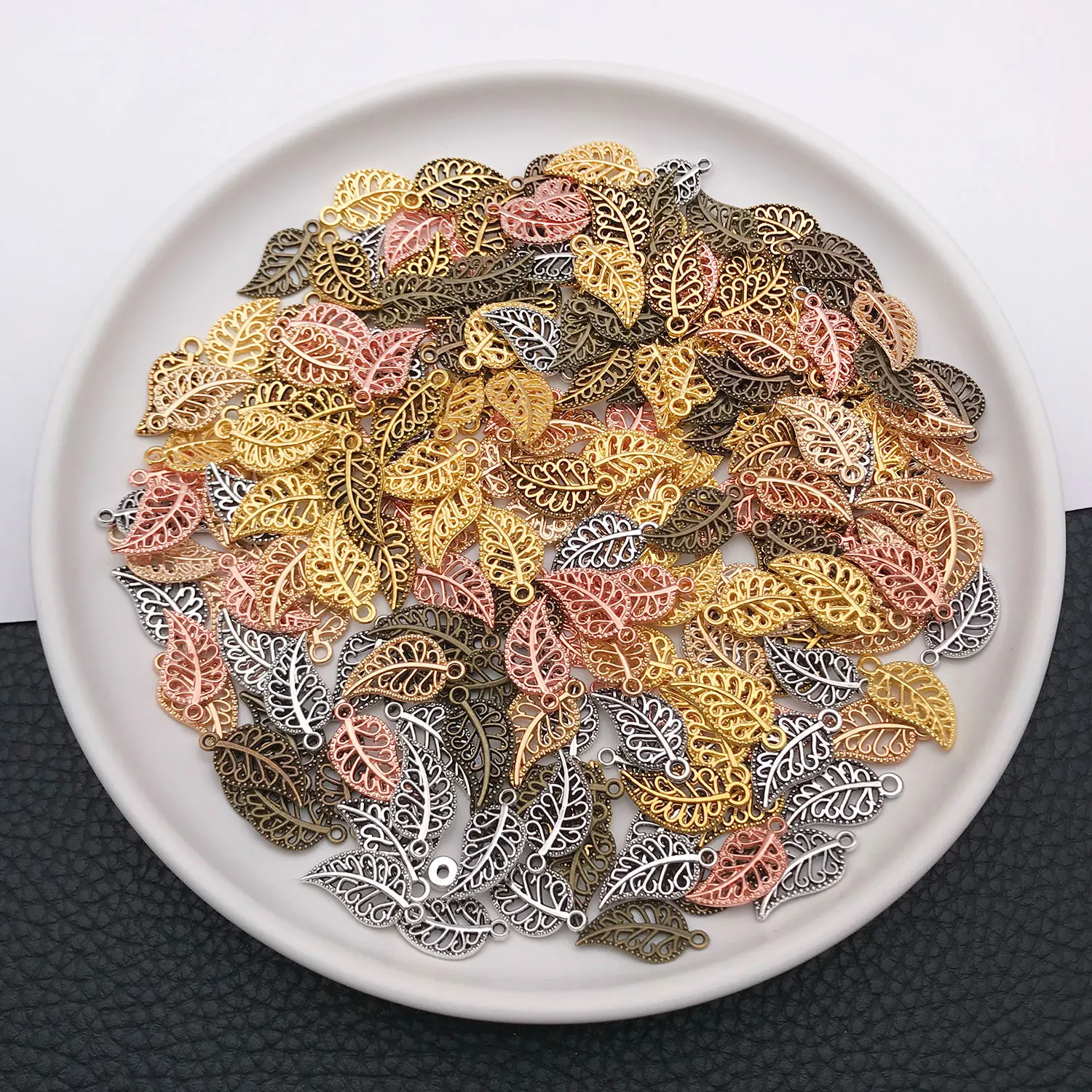 50/210 pcs Six-Color Leaf-Shaped Alloy Pendants, DIY Jewelry Accessories, Vintage Tibetan Silver Style Bracelet Earring Ornament - view 6