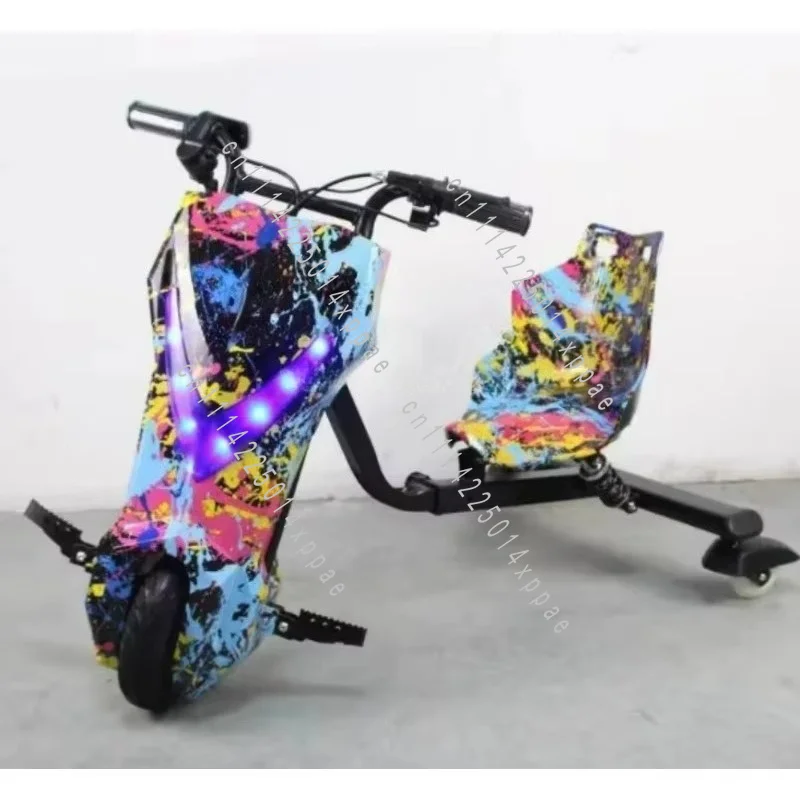 Tail-Flicking Kart Balance Vehicle Adult V-Type Electric 3-Wheel Drift Car, Retractable Frame Long Battery Life