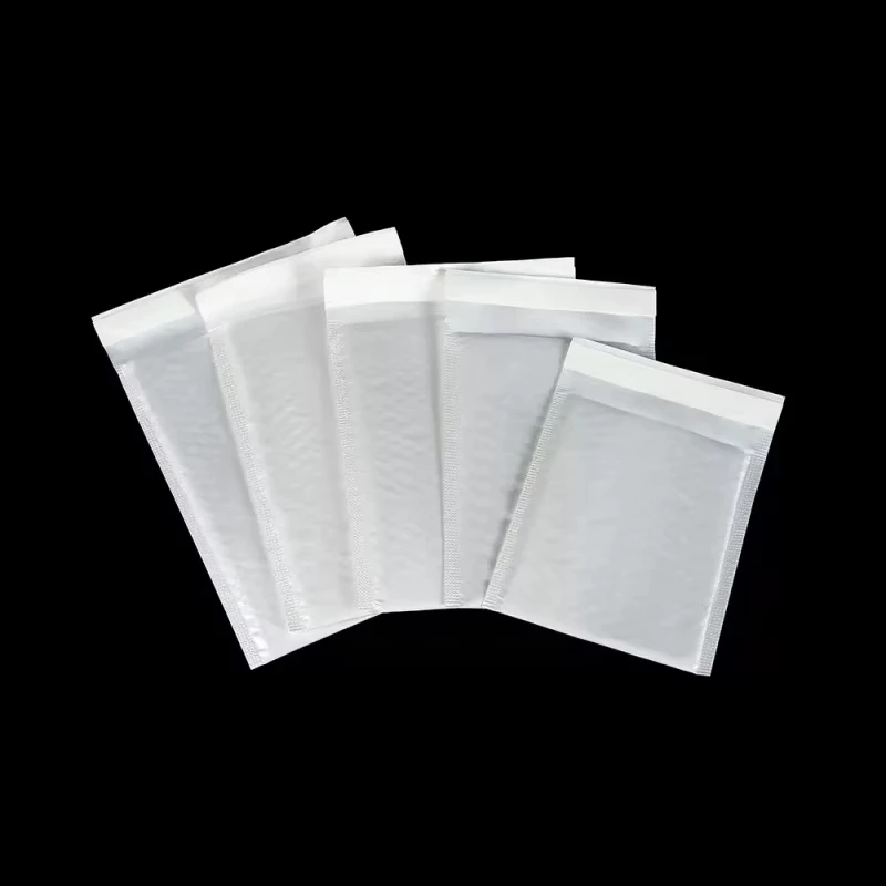 10-30White Bubble Envelopes With Bubble Buffering And AntiCollision SelfAdhesive Sealing Strips For Express Packaging