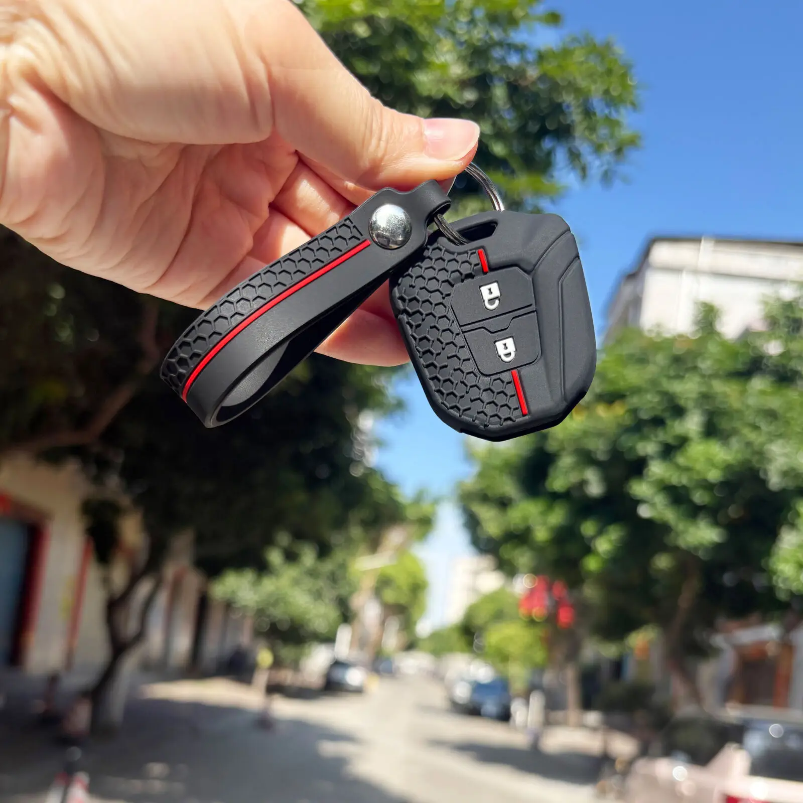 Silicone Car Key Case Cover For Isuzu D Max Mu-x V-Cross Mu-7 D-max MU-X 2025 1.9 X-series Car Accessories Key Cover Cap Fob