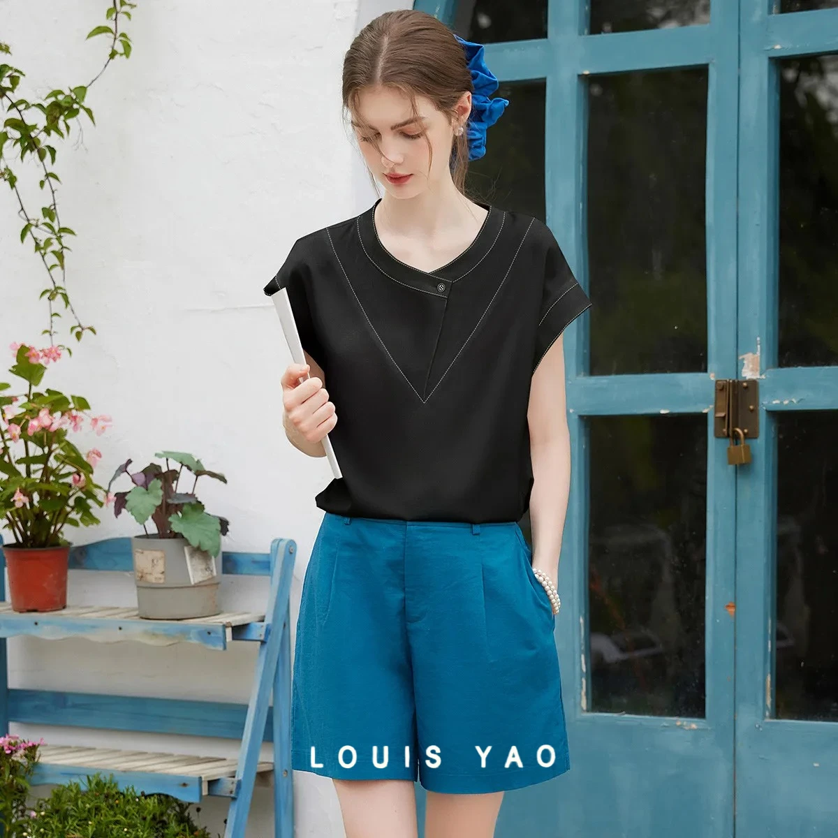 Contrasting Bright Thread Design Blouses Women's Shirt Simple Irregular Overlapping Collar Shirt Female Clothing Summer 2025