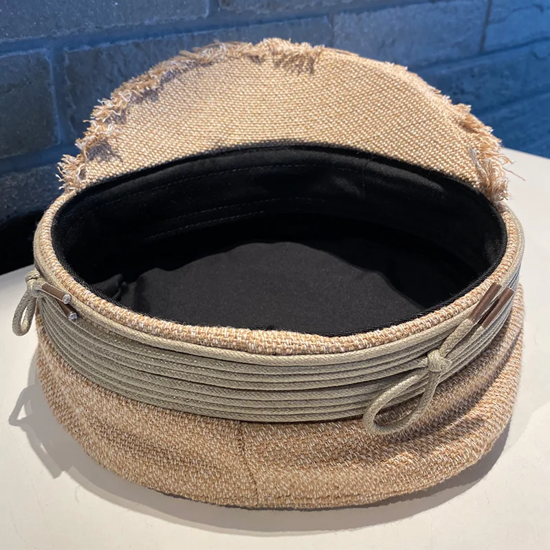 

Faionable Cotton Linen Flat Top Hats for Women Thin Briti Sle Simple Bolerize Cap Personalized Frayed Streetwear