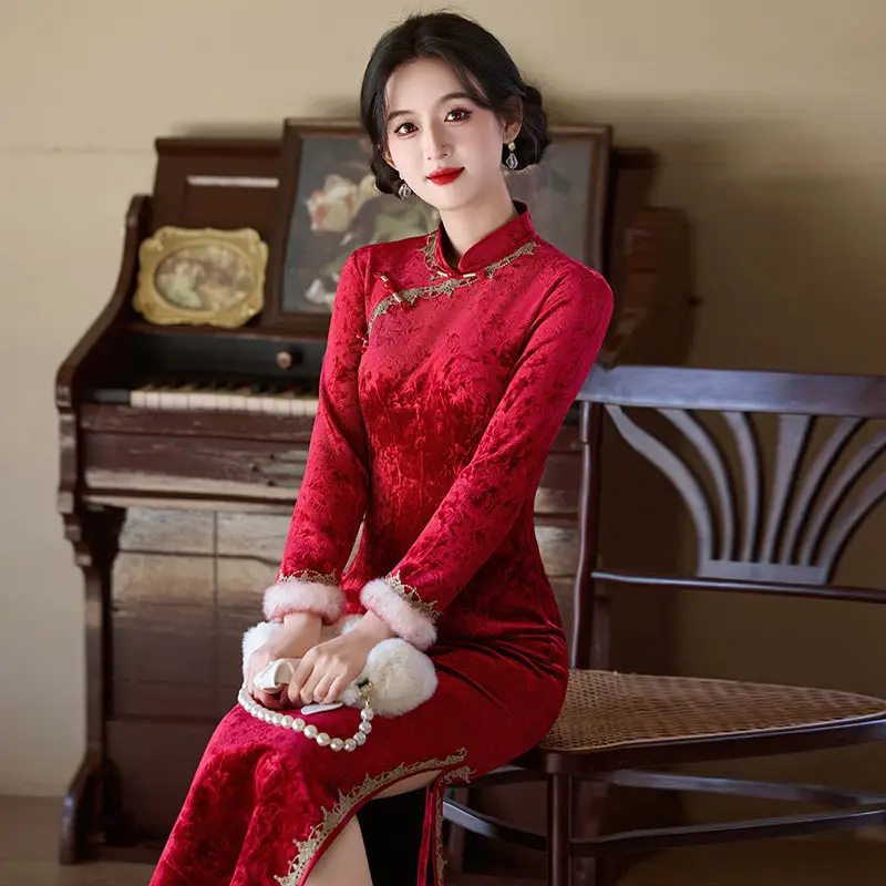 

Красное длинное платье-ципао с длинными рукавами для женщин, осенне-зимнее, высококачественное, для свадебных торжеств и помолвок