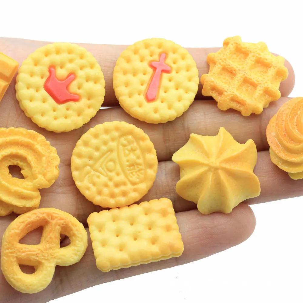 10Pcs Simulation Biscuits Flatback Resin Cabochon Fake Food Play Fit Phone Case Decoration Scrapbooking Craft DIY Accessories