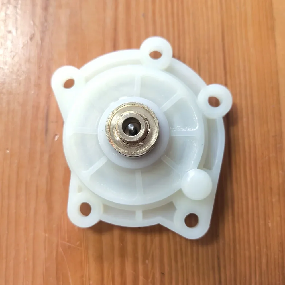 Gas water heater accessories proportional valve cover reinforced nylon proportional valve cover  Applicable to WR11