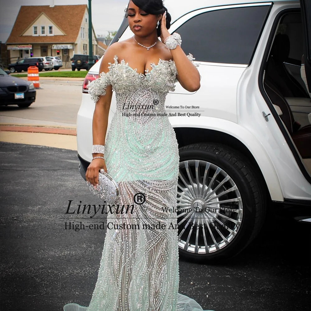 ชุดราตรีคริสตัลสุดเซ็กซี่สำหรับสาวผิวสี ประดับลูกปัด ดีไซน์ทรงเมอร์เมด สำหรับงานแต่งงาน งานเลี้ยง ออกแบบตามสั่ง แบบเปิดไหล่ vestidos formais
