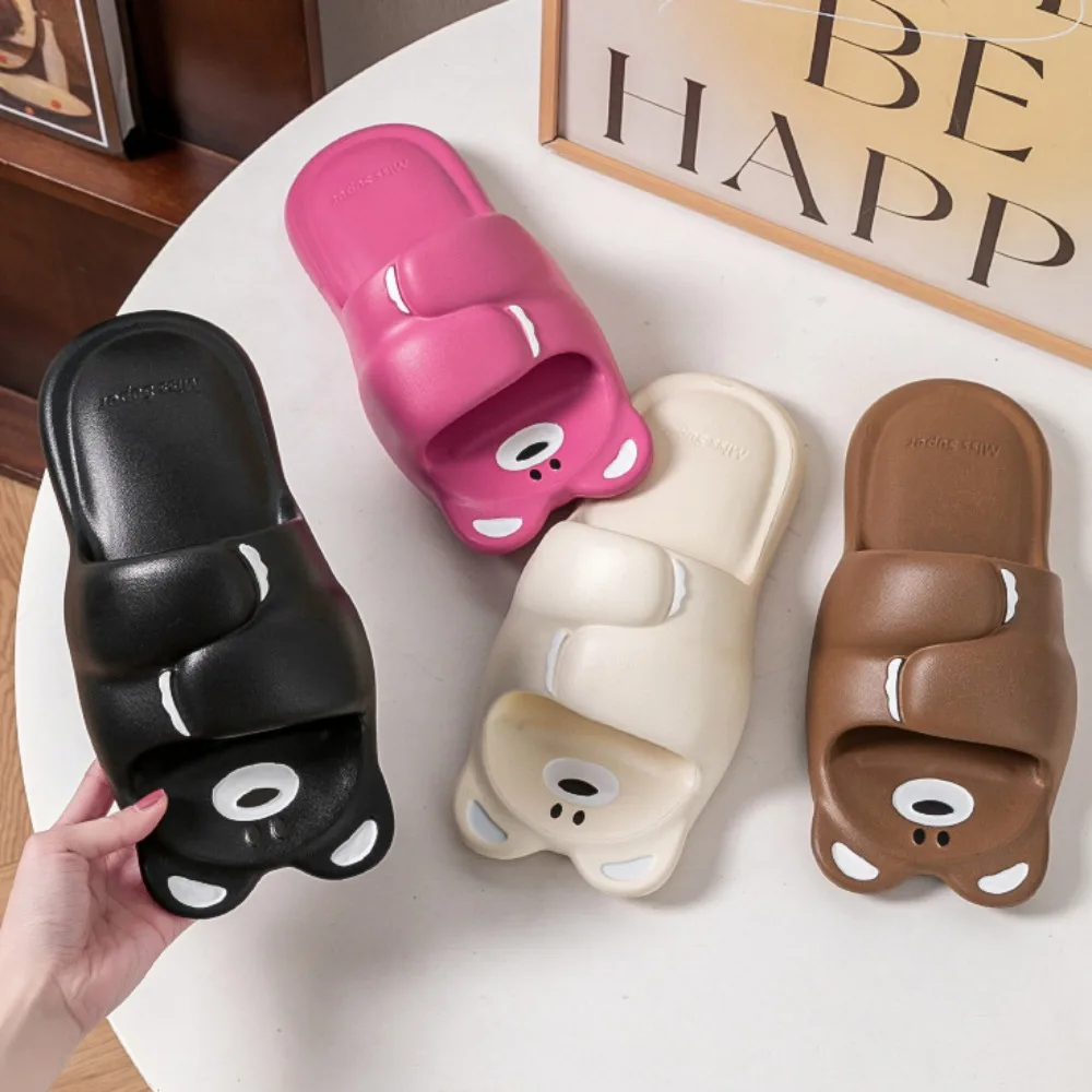 

Cozy Creative Hugging Bear Slippers Thick Sole Non-Slip Brown Bear Slides Soft Bottom Cute Polar Bear EVA Slippers Indoor