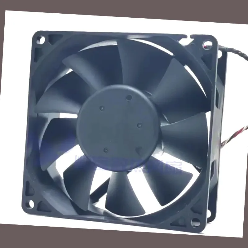 FOXCONN PV903824H2BF DC 24V 0,65A 90x90x38mm 3-Draht-Server-Lüfter