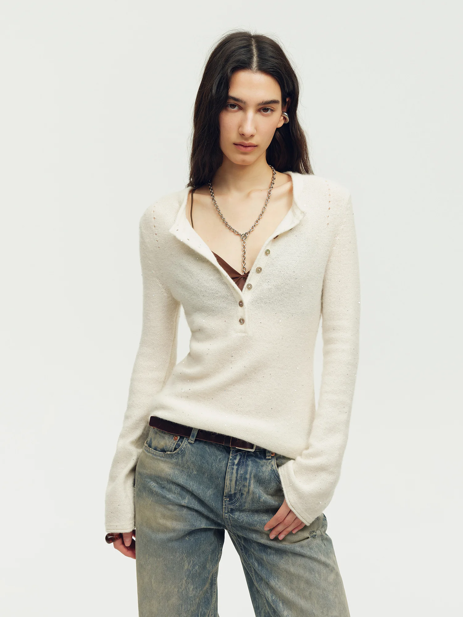 

Женский вязаный свитер Zhinei Pu Paris Interval из смесовой мериносовой шерсти с воротником Хенри и завышенной талией