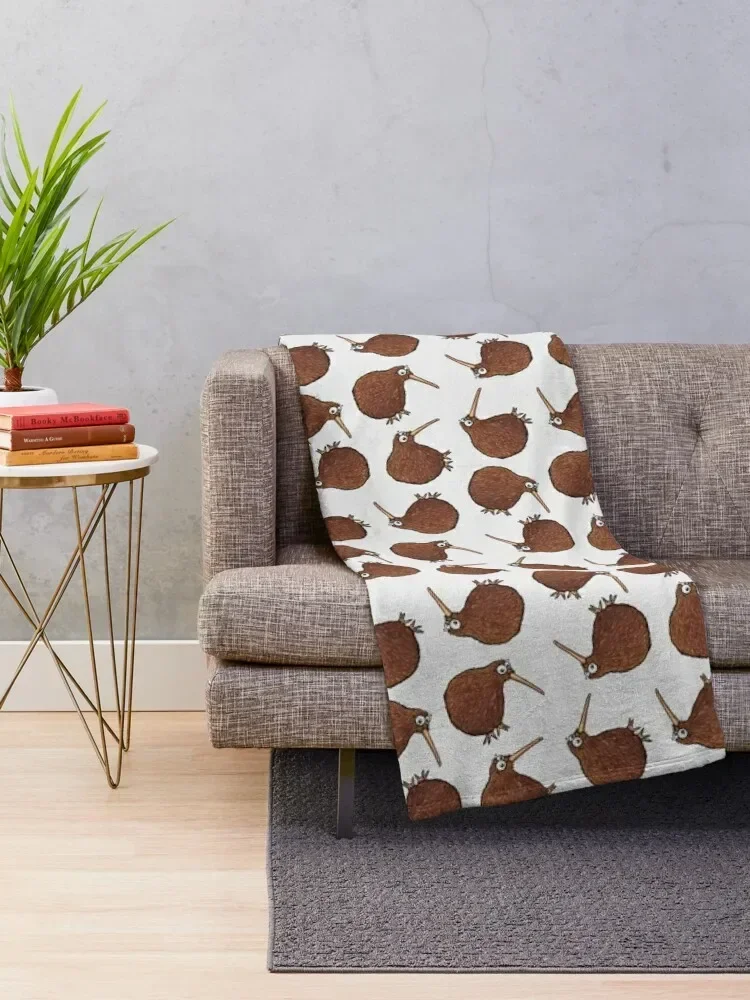 Cutest Kiwi - clock ft. Te Reo Maori numbers Throw Blanket Decorative Sofa Bed Fashionable Shaggy Cute Plaid Blankets