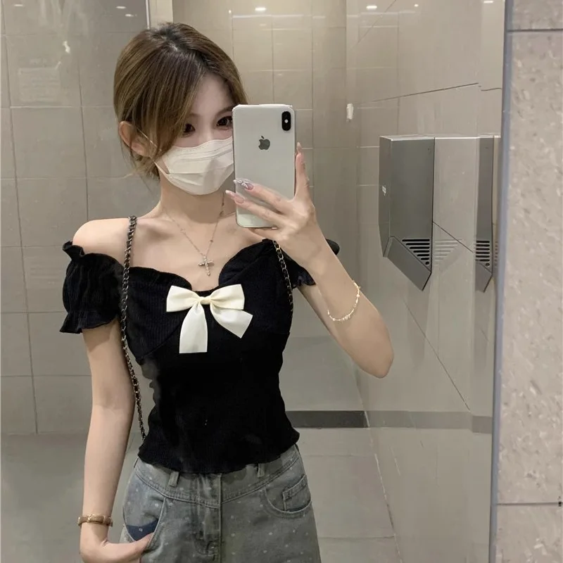 Black Bowknot Short Sleeve T-Shirt Women's Summer 2025 New Fashion Design Slim Fit Top Shoulder Width Regular Sleeve Length