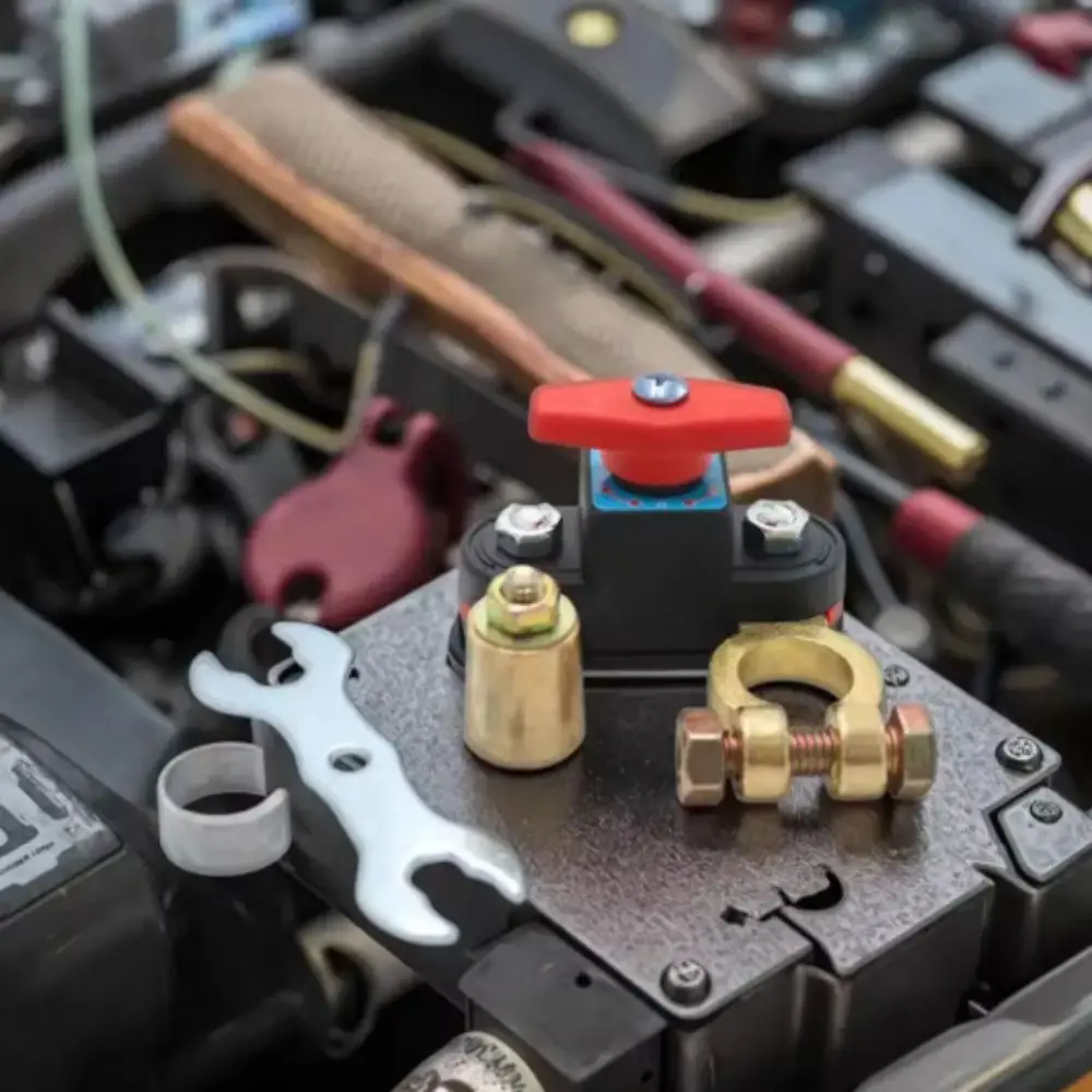 Double-Sided Rotation Battery Disconnect Switch Manual Automatic Leakage Protector Circuit Breaker Thickened Battery Pile