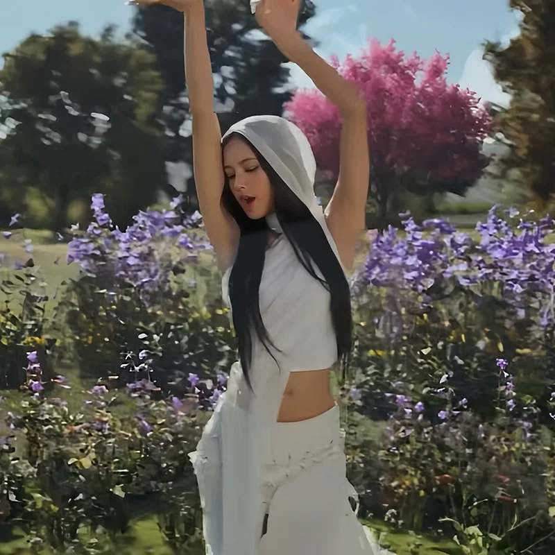 

Осень 2024, новая женская футболка со свободной талией и пупком, асимметричная, чисто белая, дрейфующая футболка Hatl Svel, трикотажная футболка из полиэстера