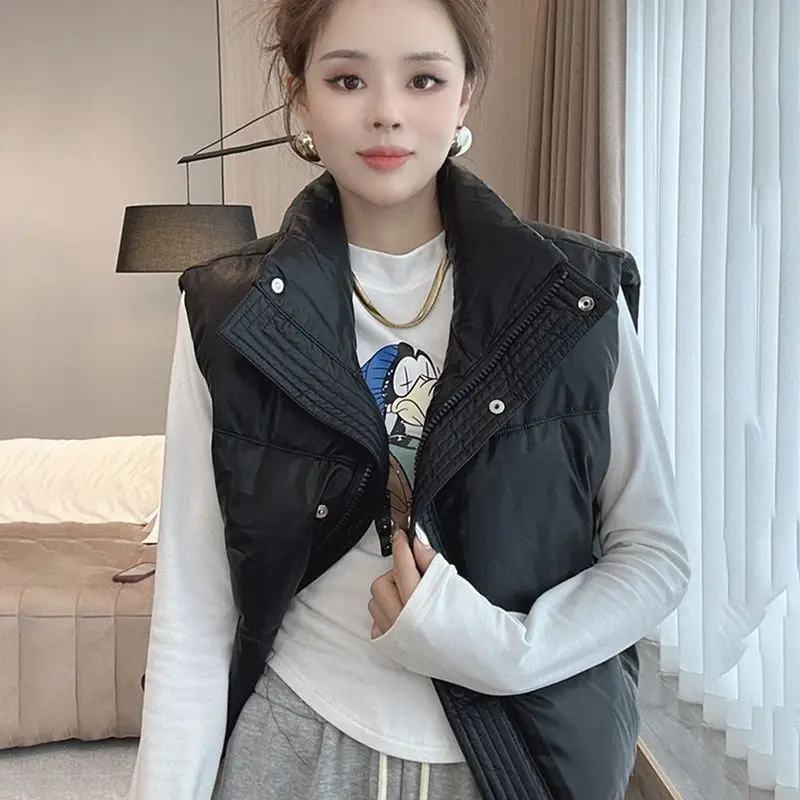 2026 Simple Solid Pockets Coats Warm Cold Resistant Waistcoat Drawstring Vest Winter Short Down Cotton Sleeveless Vest Women's