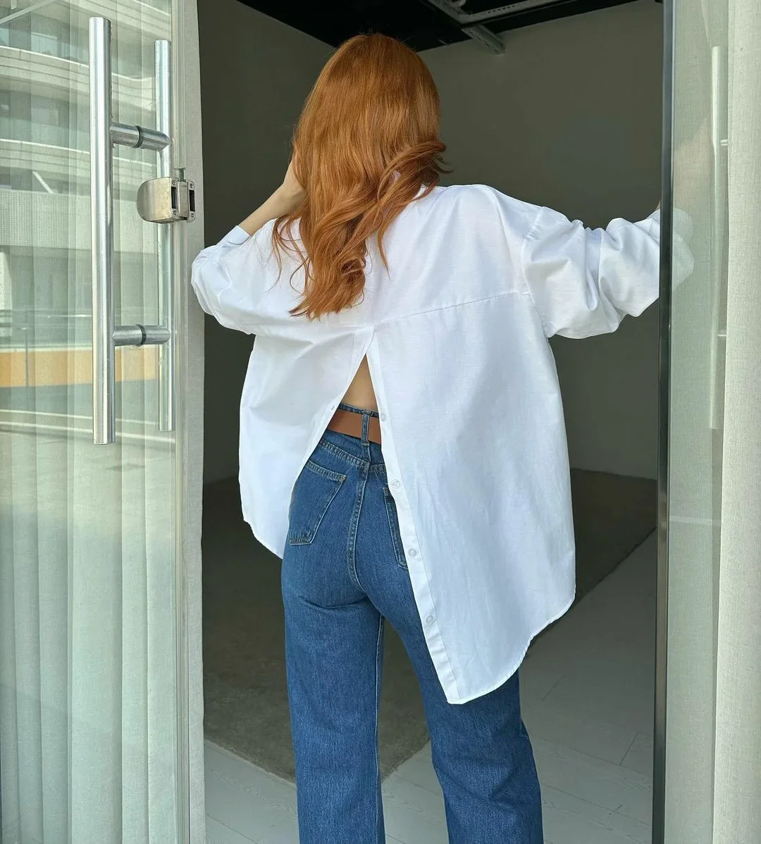 Camicie stile street alla moda per donna Camicetta e top casual in tinta unita a maniche lunghe con spacco allentato primaverile da donna