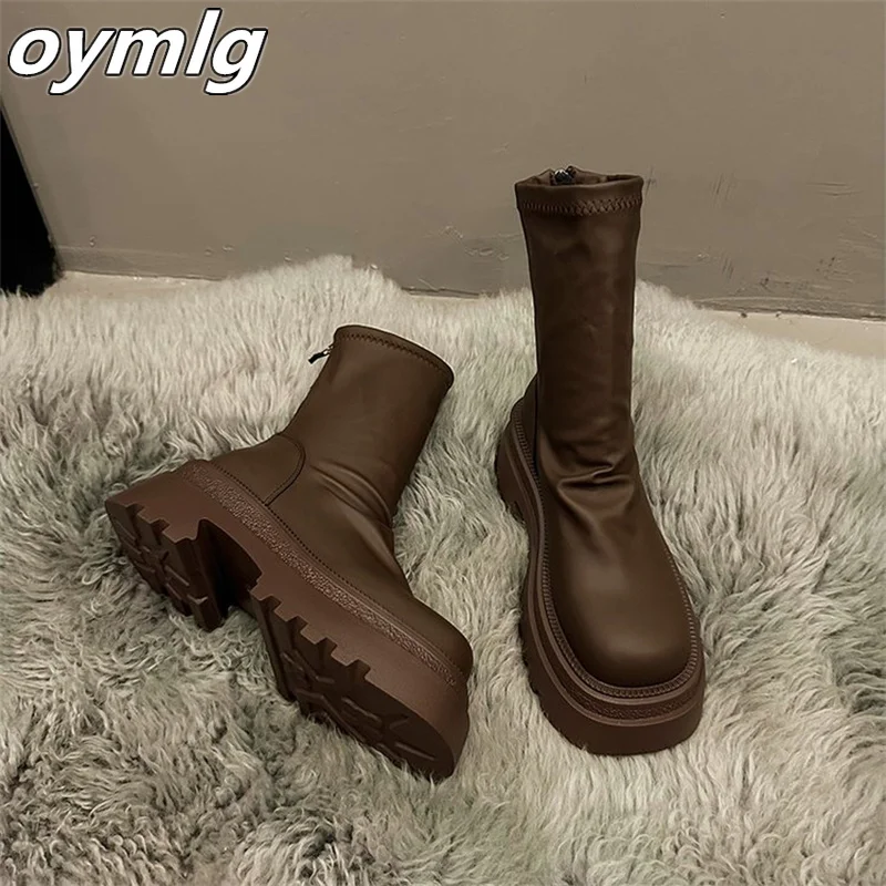 Coarse heeled short boots for women, 2024 autumn and winter new fashion look, slim and thick soled pleated pile boots