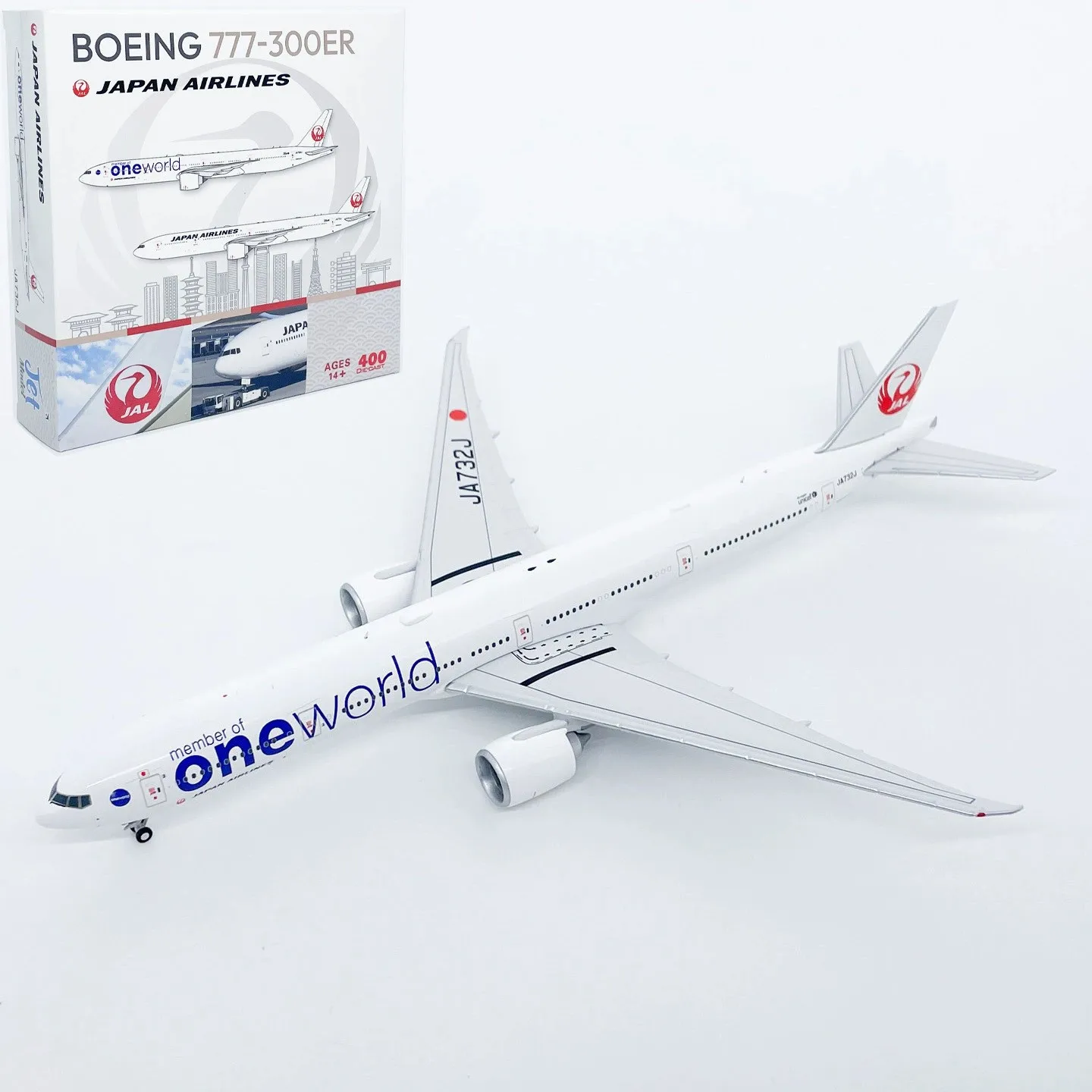 Scale Aircraft 1:400 Japan Airlines Boe ing B777-300ER Plane Die-cast Model Miniature Airplane Alloy Simulation Metal Ornament