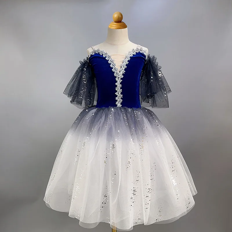 

Girls Swan Gradient Fluffy Long Gauze Dress Children's Princess Ballet Dance Costume Group Performance Swishy Dress