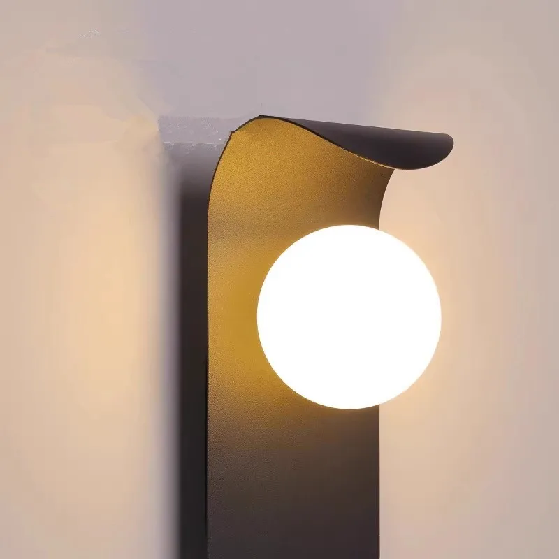 Nordic Wall Lamp AC90-260V Bedroom Bed Personality Simple TV Background Wall Minimalist Staircase Atmosphere Sense Wall Lamps