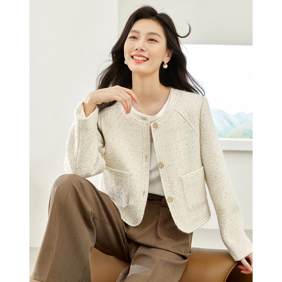 VIMLY Women's Shimmer Design Short Jacket Autumn Elegant Round Neck Casual Straight Wool Coat Fashion Office Lady Outwears M3892