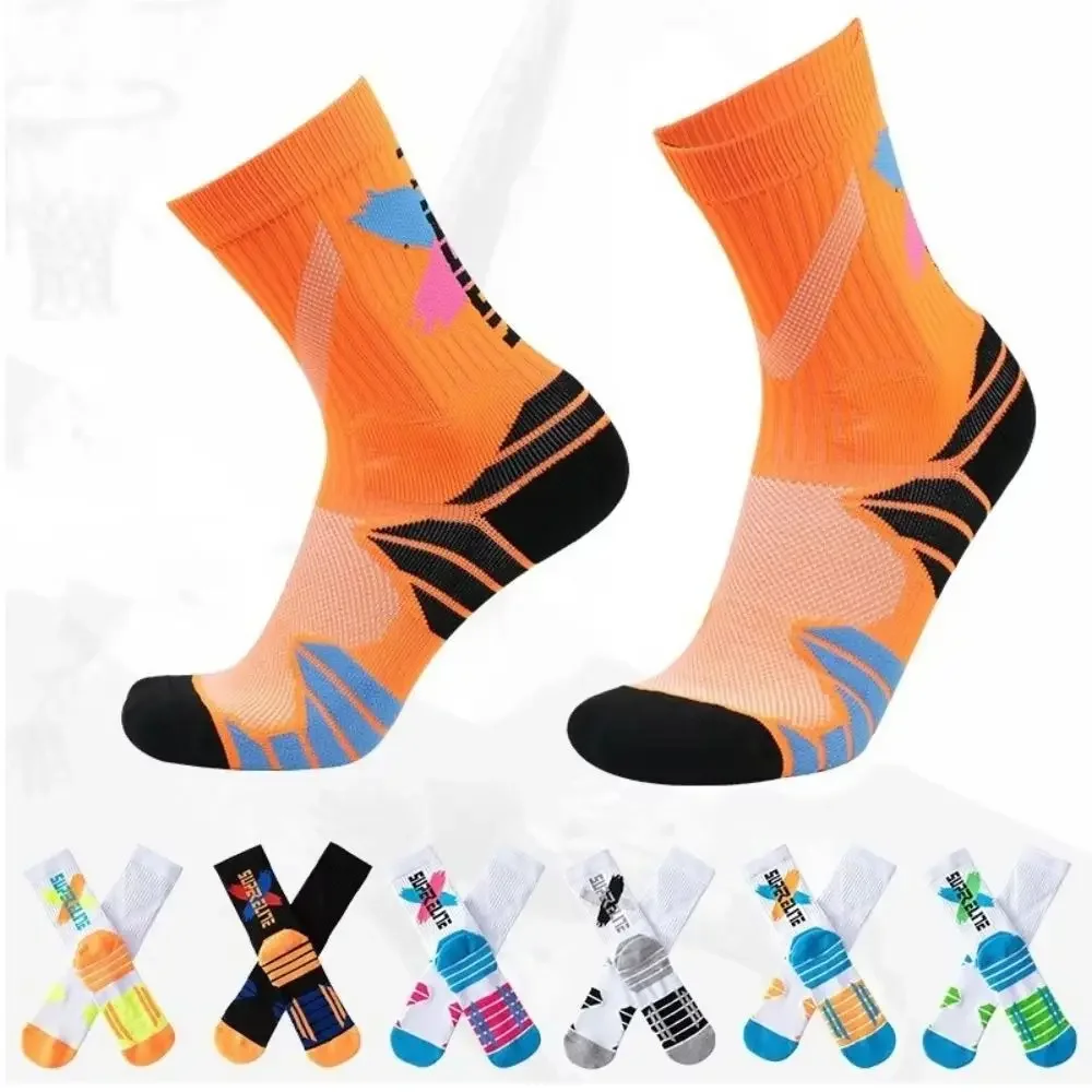 자전거 러닝 두꺼운 러닝 양말 여러 색상 통기성 스포츠 양말 빠른 건조 남성 여성