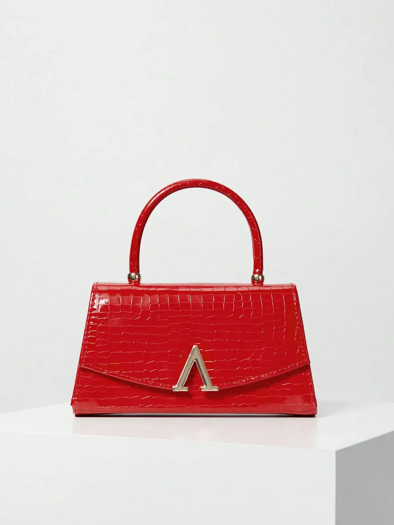 

Красная мини-сумка-сатчел с тиснением под крокодила и верхней ручкой для вечерних выходов