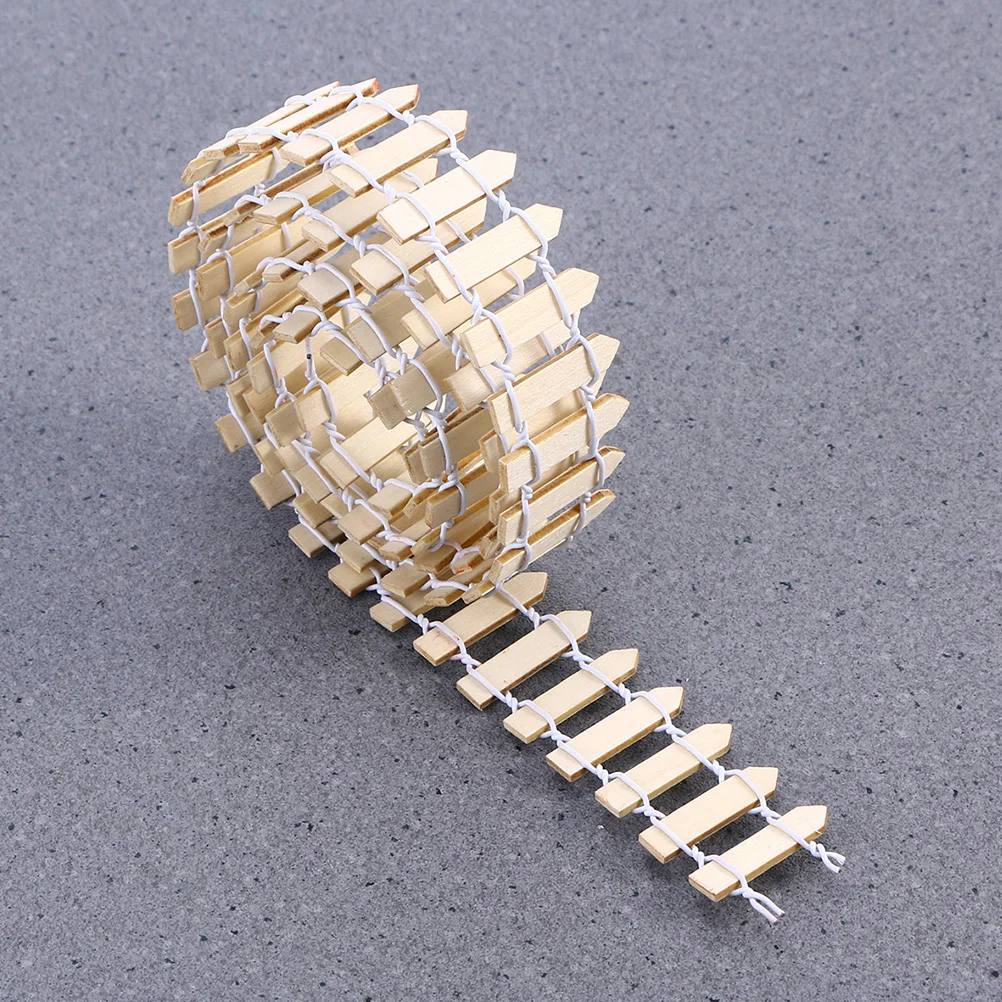 

2Pcs Mini Fence for Garden Decor - Small Wood Fence for Potted Plants Bonsai Decoration Yard Ornament Landscape Modeling