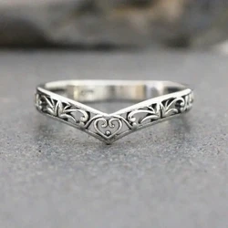 Huitan Delicate Hollow-out Design Ring Lady Versatile Exquisite Silver Color Finger Jewelry Graceful Low-key Daily Accessories