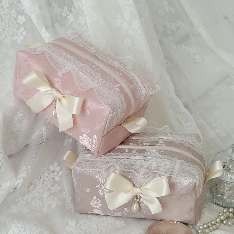 European Princess-style Lace Flower Makeup Bag With Bow Pearl Wedding Makeup Bag Cosmetic Bag Cute Case Sweet Style Square Bag