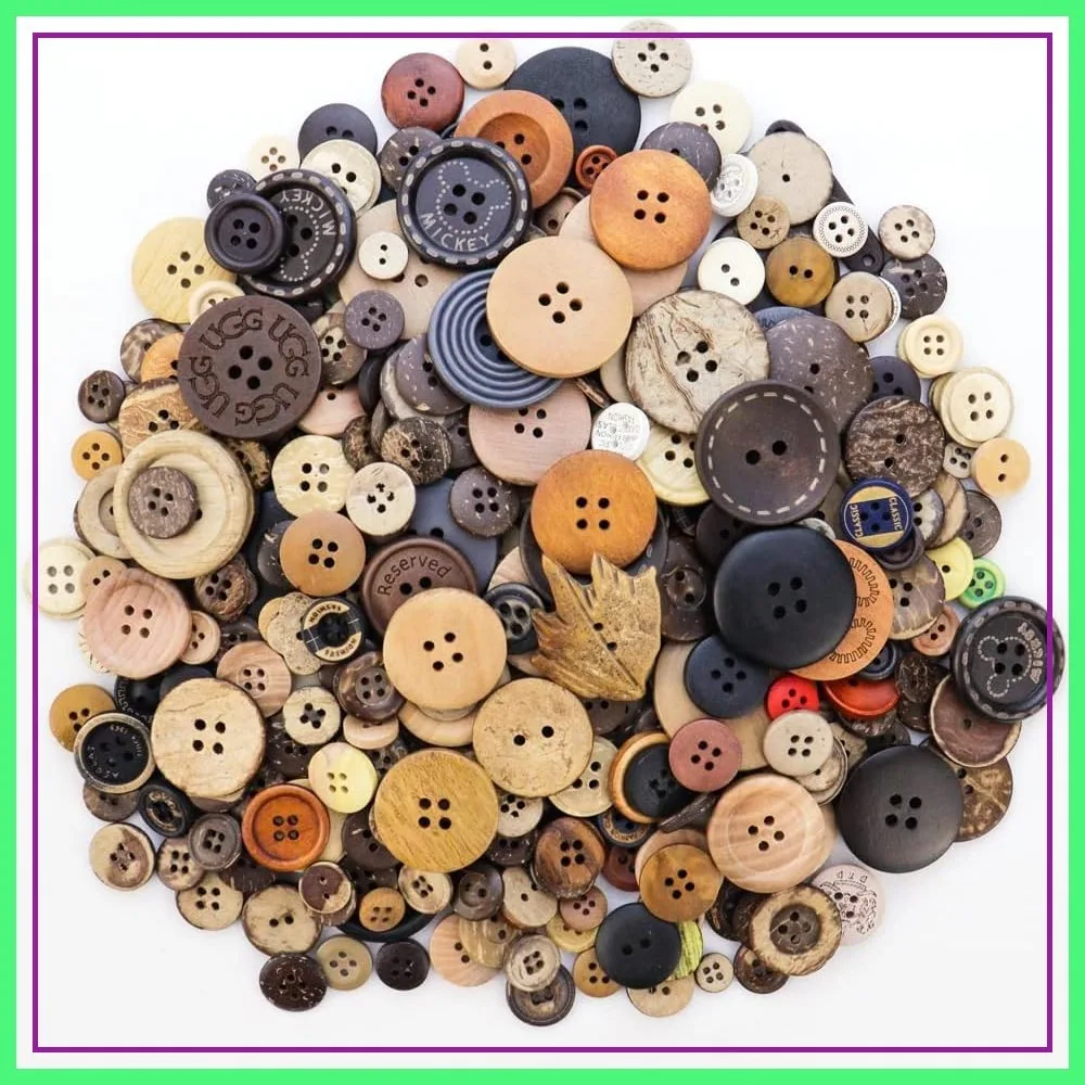 

600 Pcs Mixed Wooden Buttons for Sewing, DIY Crafts, and Painting