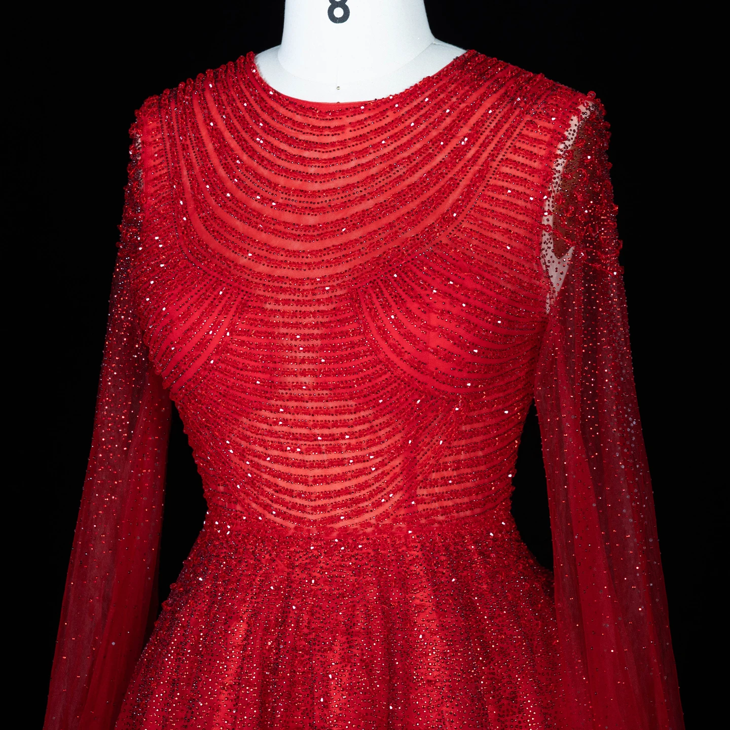 Sharon Said Luxuriöses Braunes Abendkleid mit Rundhalsausschnitt, Langen Transparenten Cape-Ärmeln und Schwer Perlenbesetztem Dubai-Formal-Partykleid SS059 Maßanfertigung – Detail 8