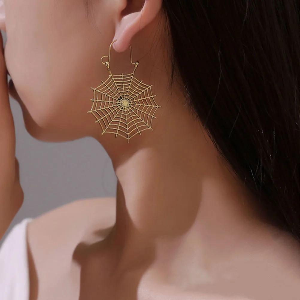

1Pair Hollow Spider Web Earrings Creative Punk Style Eye-Catching Party Decoration Fashionable Alloy Ear Accessories for Women