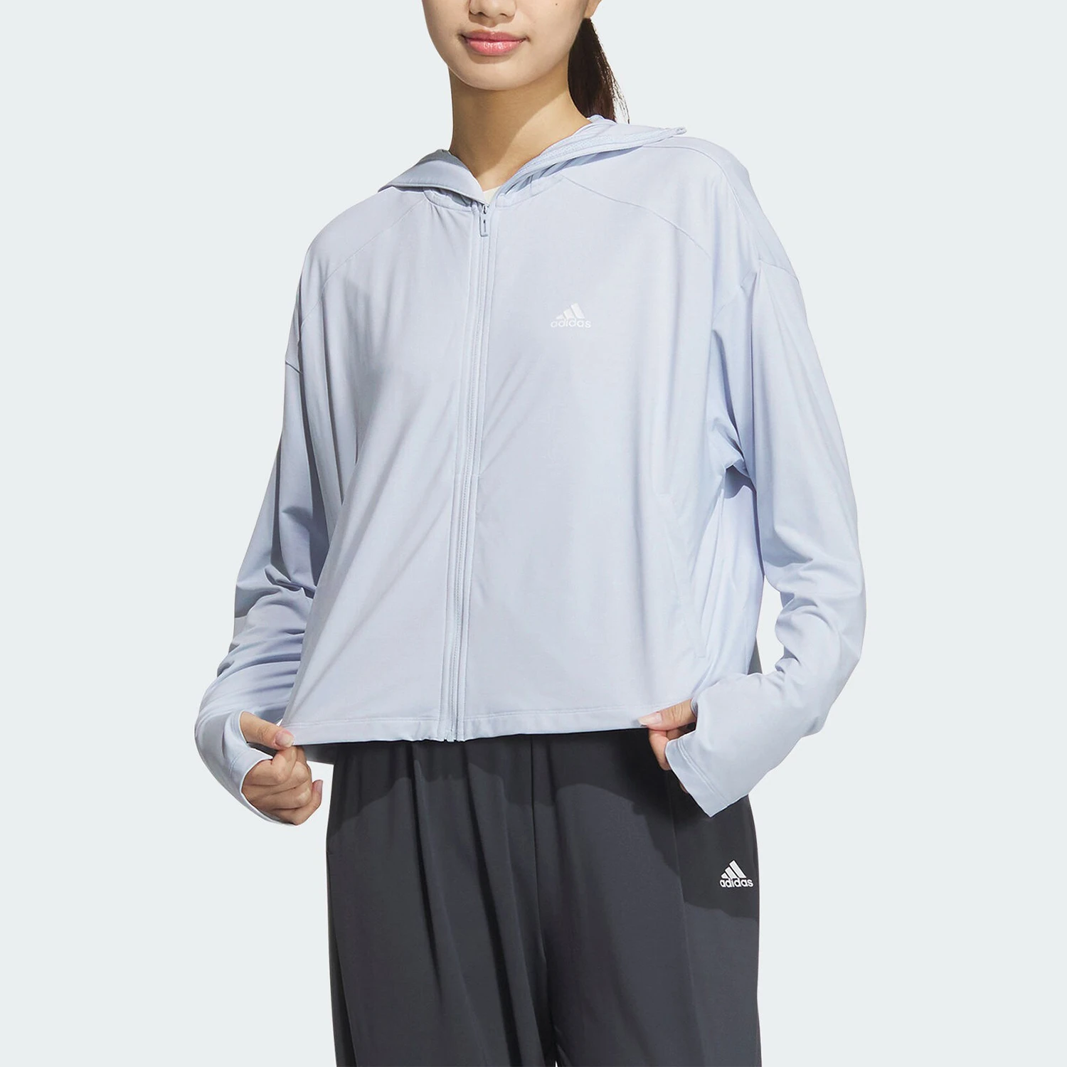 

Оригинальная женская легкая куртка Adidas V UPF KNIT JKT с защитой от ультрафиолета JJ1332