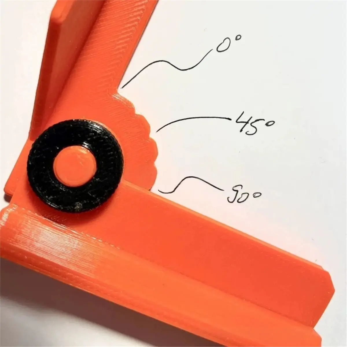 Utility Design 5 Angle Adjustable Drilling Guide 0 ° 22.5 ° 45 ° 67.5 ° 90 ° Precise Positioning 3 Length