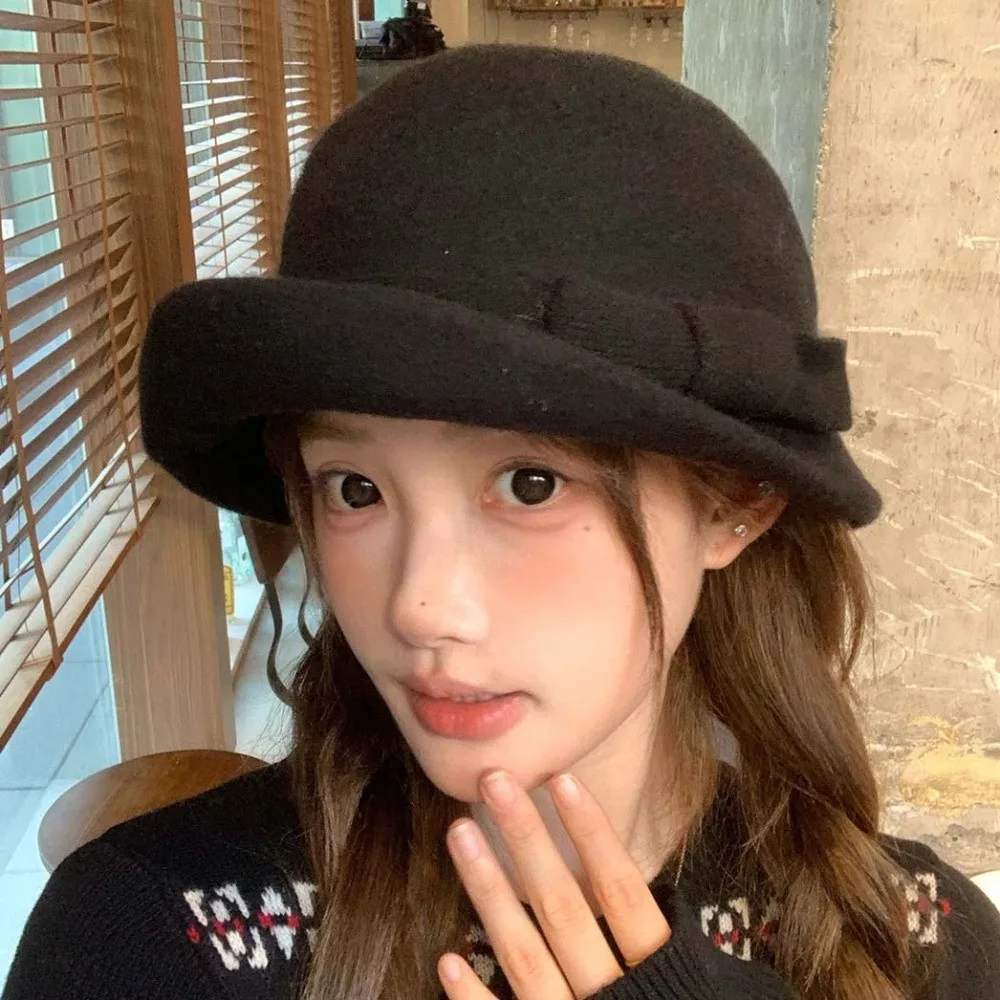 Elegant Vintage Looking Woolen Rolled Edge Cap Beret Versatile British Top Hat Warmer Solid Color Woolen Formal Hat Banquet